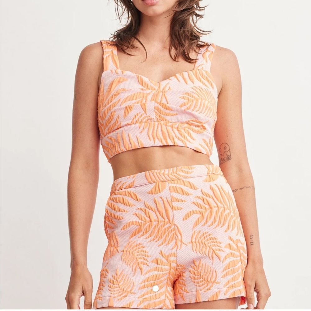 Self Contrast Kori Crop Top Tropical Leaf size small